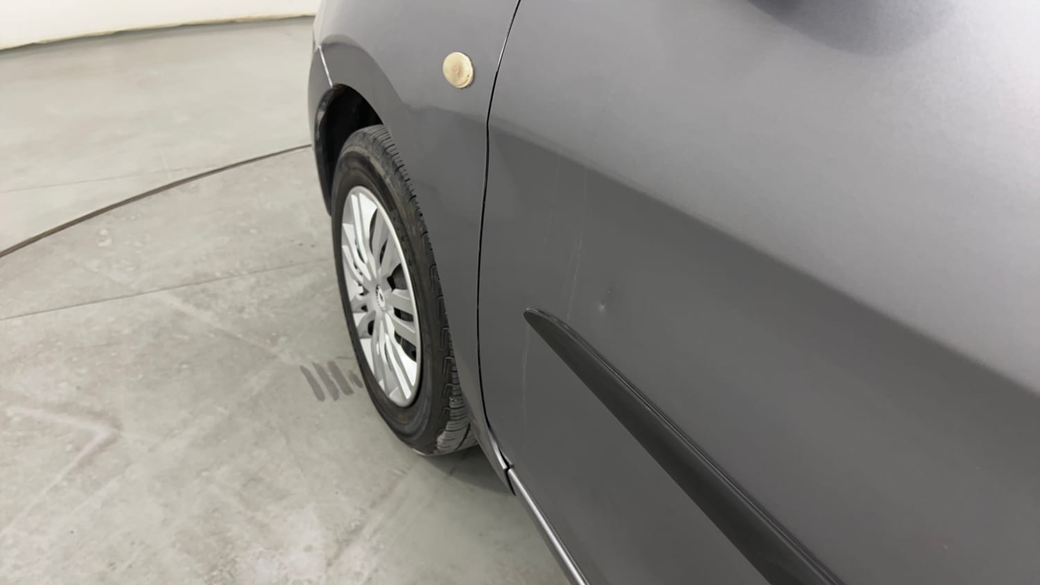 Used 2014 Maruti Suzuki Celerio VXi AMT Petrol Automatic dents MINOR DENT