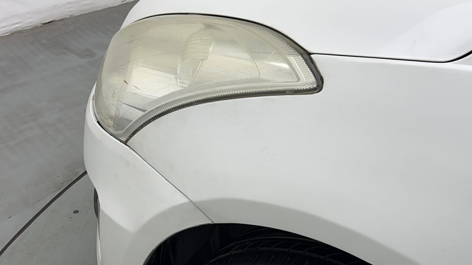Used 2016 Maruti Suzuki Swift VXi Petrol Manual dents MINOR SCRATCH