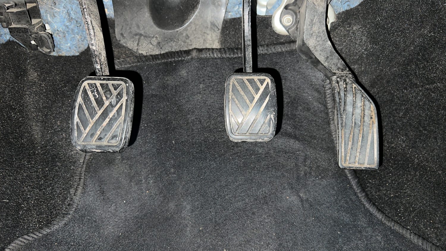 Used 2016 Maruti Suzuki Swift VXi Petrol Manual interior PEDALS VIEW