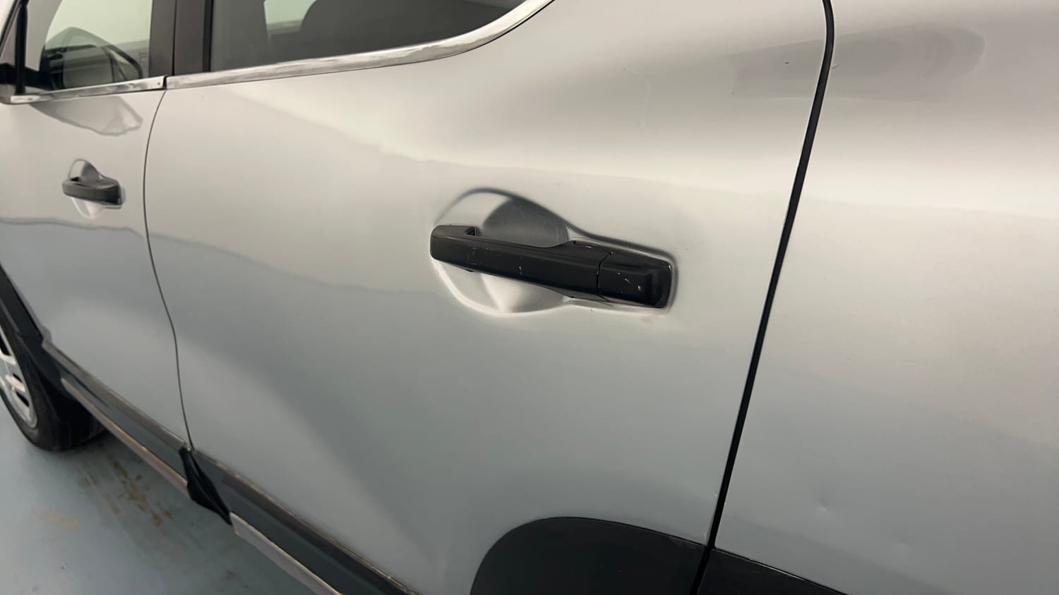 Used 2022 Renault Kiger RXE MT Petrol Manual dents MINOR DENT