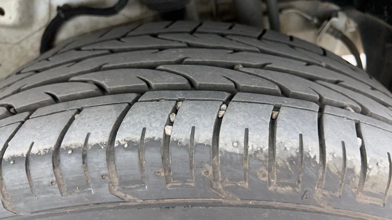 Used 2024 Tata Curvv Creative 1.5 Kryojet Diesel 6MT Diesel Manual tyres LEFT REAR TYRE TREAD VIEW