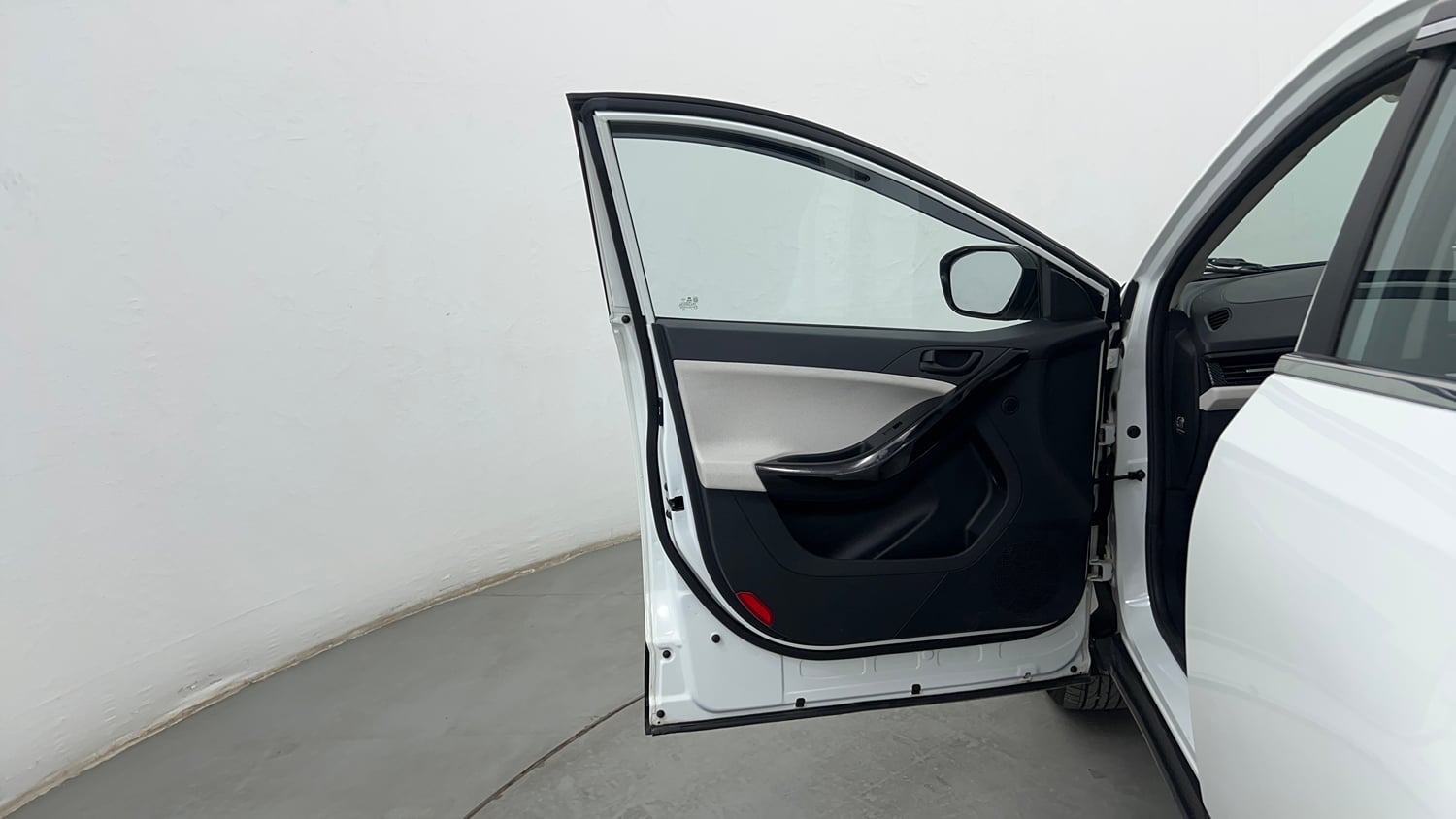 Used 2024 Tata Curvv Creative 1.5 Kryojet Diesel 6MT Diesel Manual interior LEFT FRONT DOOR OPEN VIEW