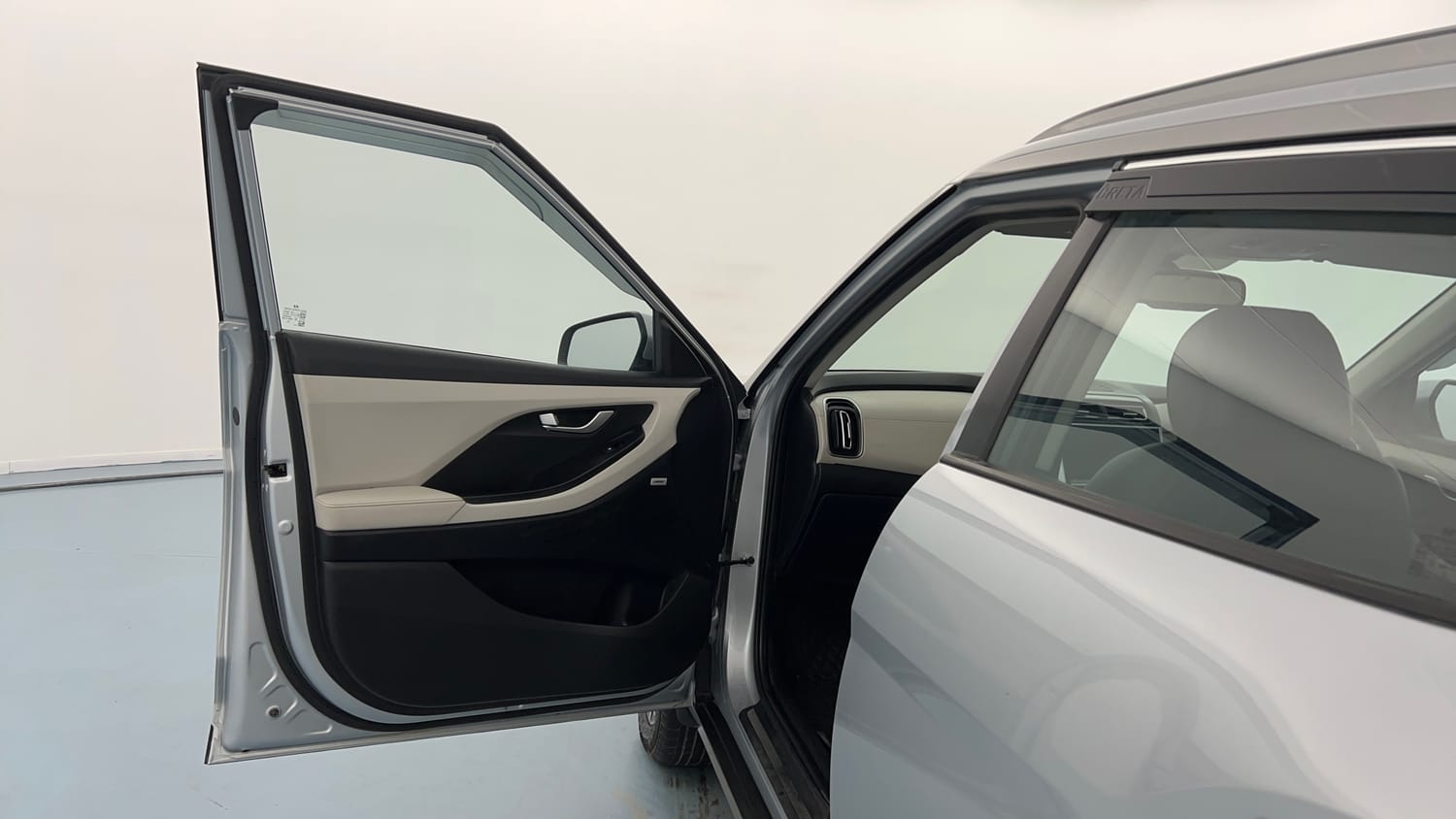 Used 2024 Hyundai Creta SX (O) 1.5 Petrol IVT Petrol Automatic interior LEFT FRONT DOOR OPEN VIEW