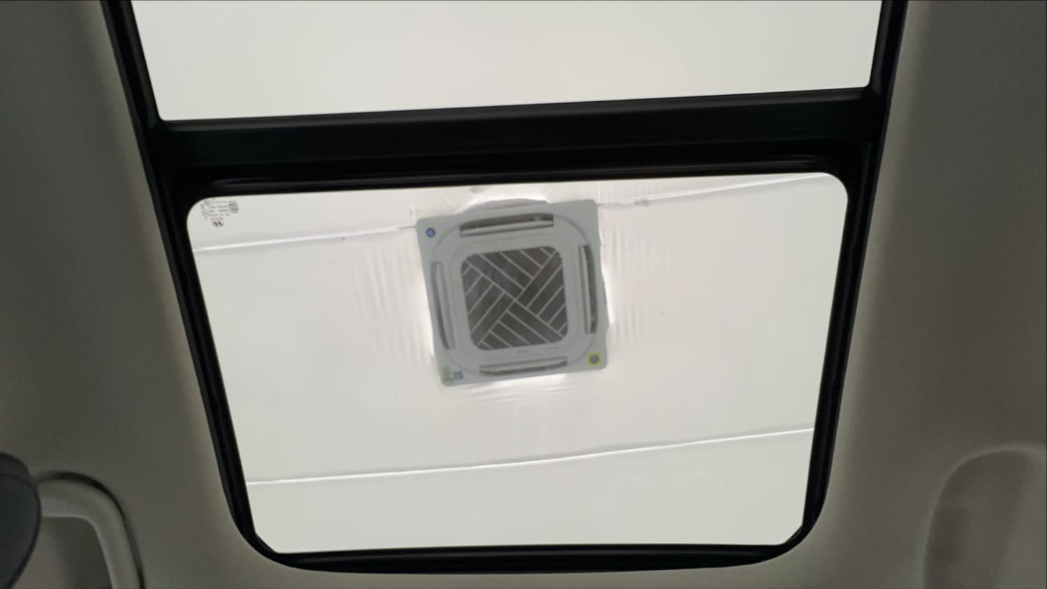 Used 2024 Hyundai Creta SX (O) 1.5 Petrol IVT Petrol Automatic top_features Sunroof