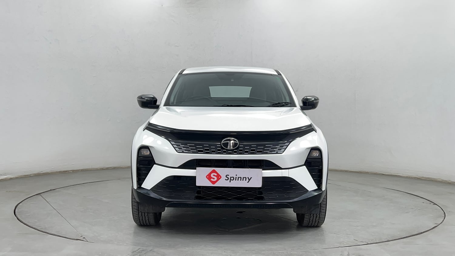 Used 2024 Tata Curvv Creative 1.5 Kryojet Diesel 6MT Diesel Manual exterior FRONT VIEW