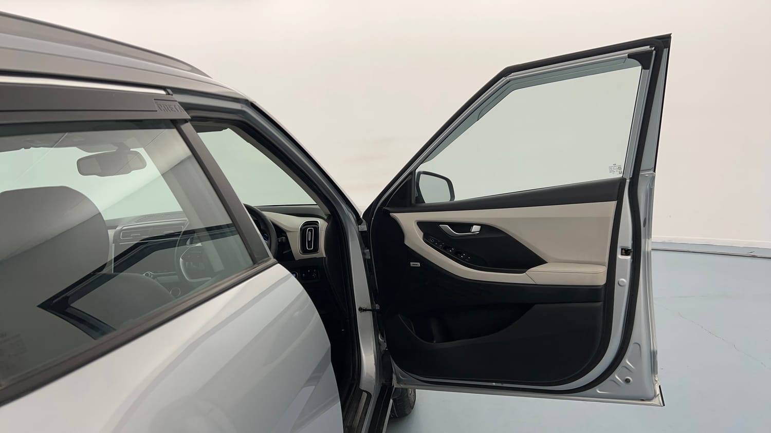 Used 2024 Hyundai Creta SX (O) 1.5 Petrol IVT Petrol Automatic interior RIGHT FRONT DOOR OPEN VIEW