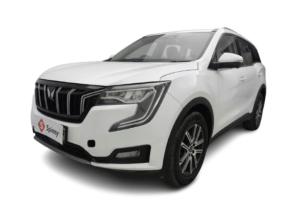 Used 2023 Mahindra XUV700 AX 7 Luxury Pack Petrol AT 7 STR Petrol Automatic Image