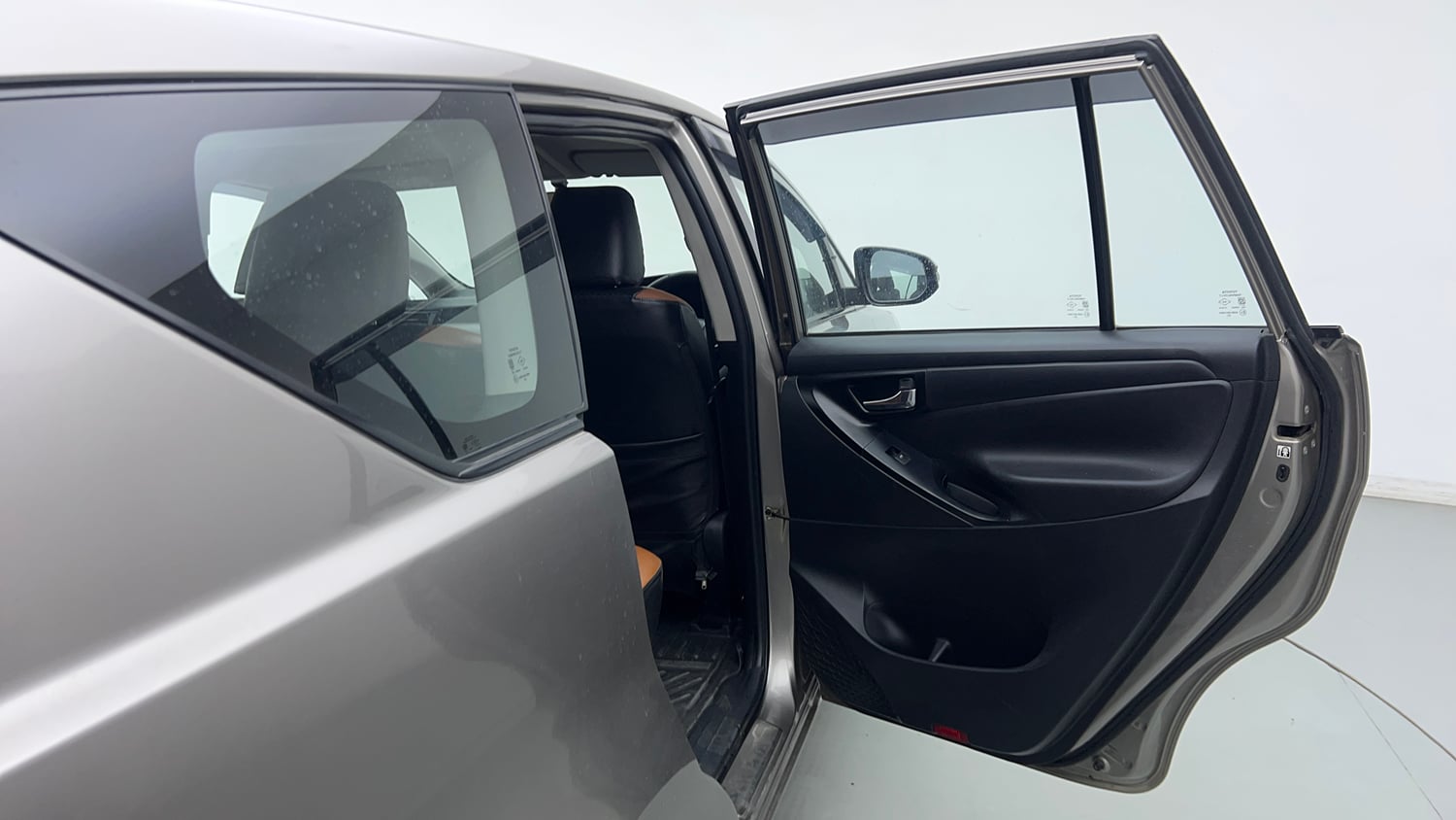 Used 2017 Toyota Innova Crysta 2.4 G 8 STR Diesel Manual interior RIGHT REAR DOOR OPEN VIEW