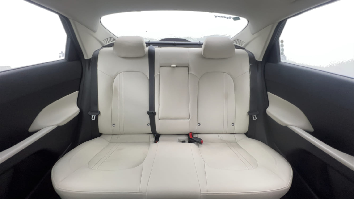 Used 2026 Hyundai Verna SX (O) 1.5 Turbo Petrol MT Petrol Manual interior REAR SEAT CONDITION VIEW
