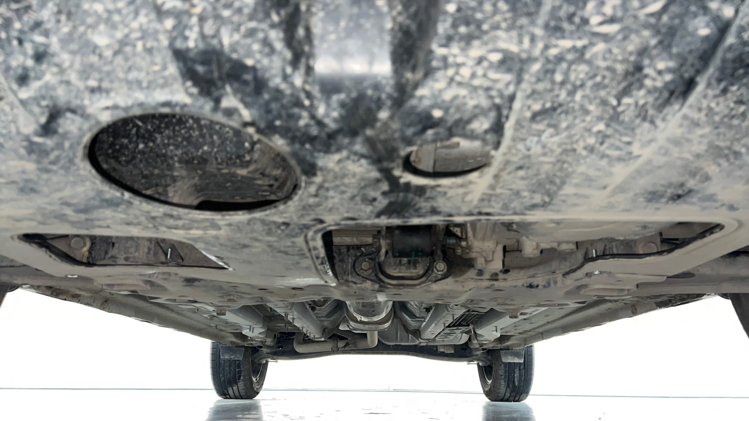 Used 2024 Hyundai Creta SX (O) 1.5 Petrol IVT Petrol Automatic extra FRONT LEFT UNDERBODY VIEW