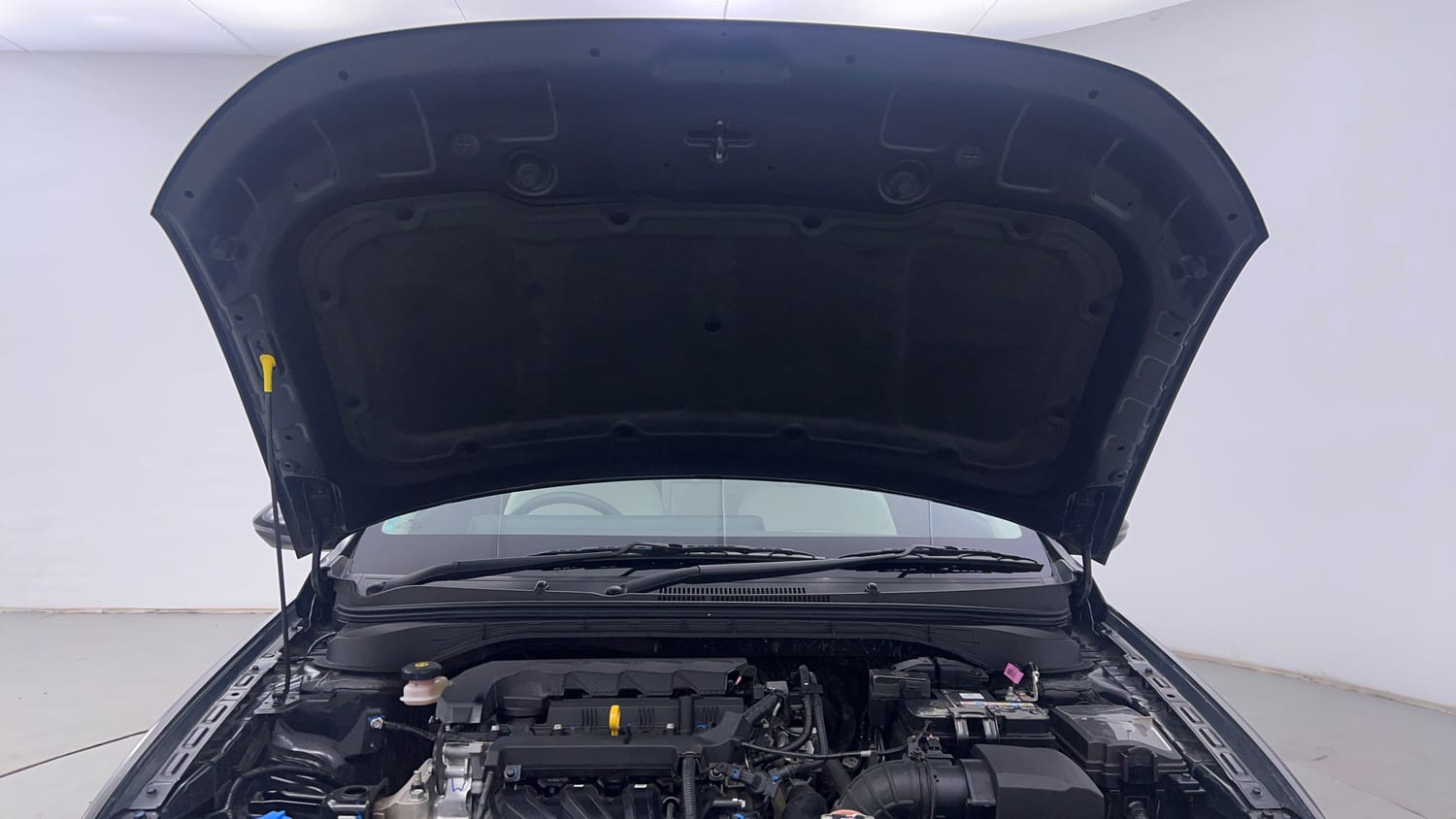 Used 2026 Hyundai Verna SX (O) 1.5 Turbo Petrol MT Petrol Manual engine ENGINE & BONNET OPEN FRONT VIEW
