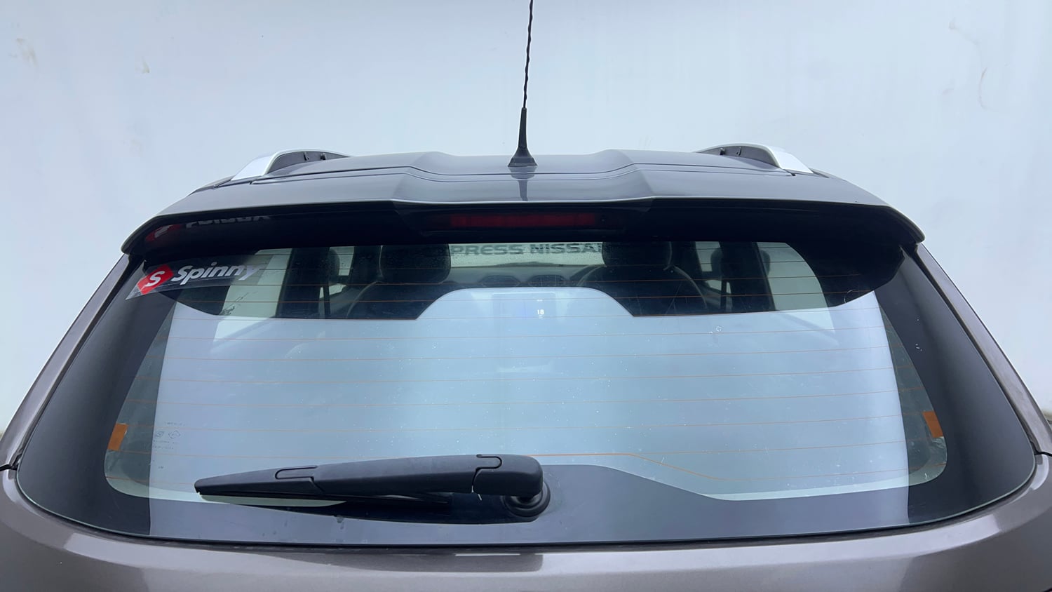 Used 2021 Nissan Magnite XV Turbo Petrol Manual exterior BACK WINDSHIELD VIEW