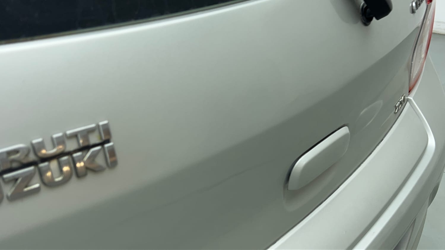 Used 2018 Maruti Suzuki Celerio ZXi Petrol Manual dents MINOR DENT