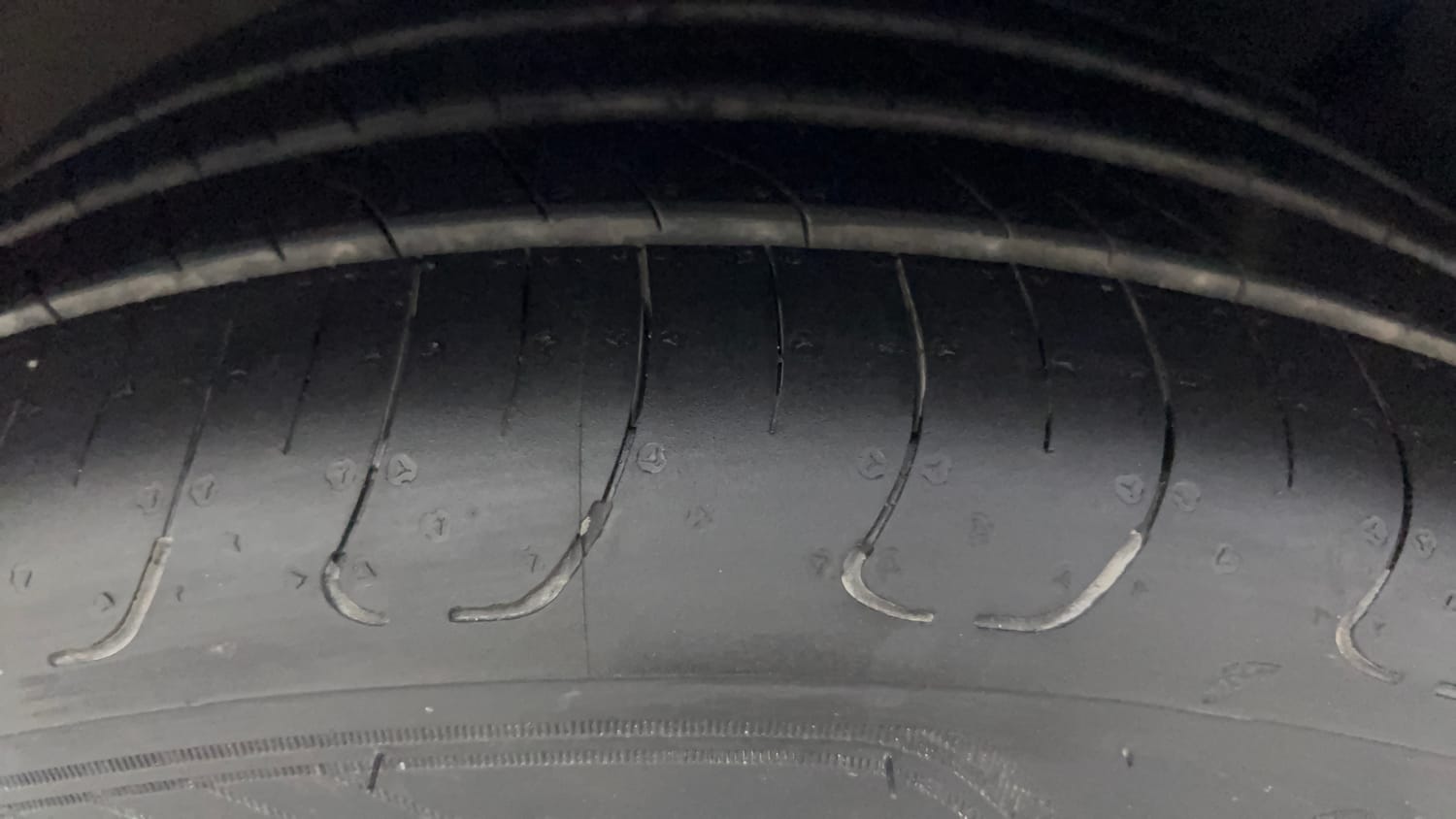Used 2019 BMW 3 Series 320d Luxury Line Diesel Automatic tyres LEFT FRONT TYRE TREAD VIEW