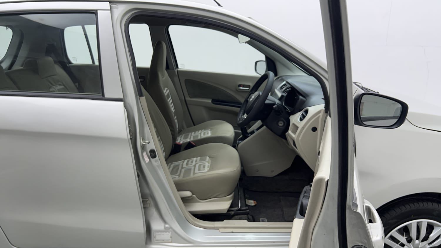 Used 2018 Maruti Suzuki Celerio ZXi Petrol Manual interior RIGHT SIDE FRONT DOOR CABIN VIEW