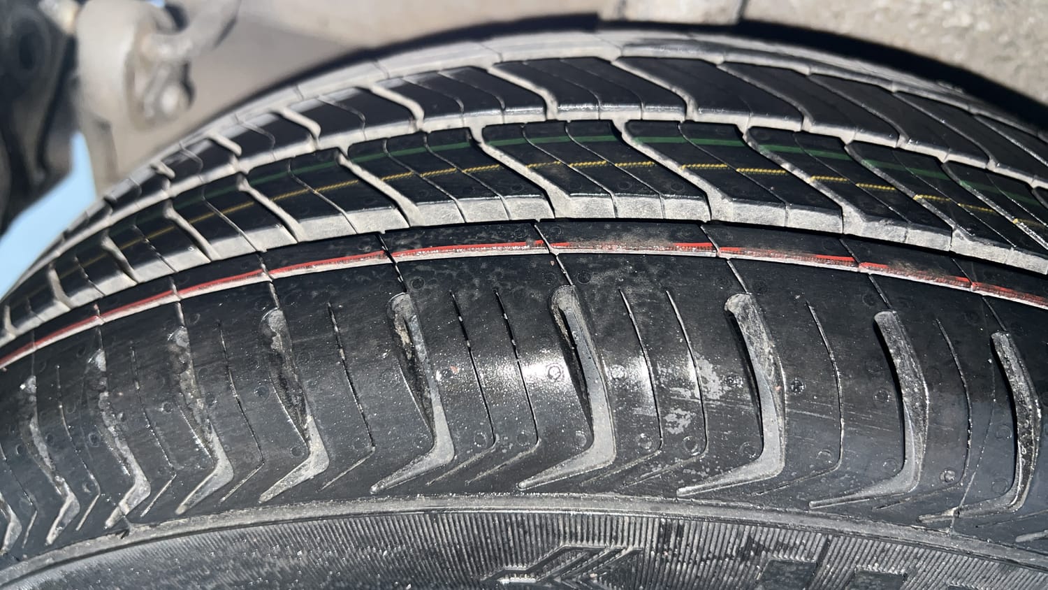 Used 2018 Maruti Suzuki Celerio ZXi Petrol Manual tyres RIGHT REAR TYRE TREAD VIEW