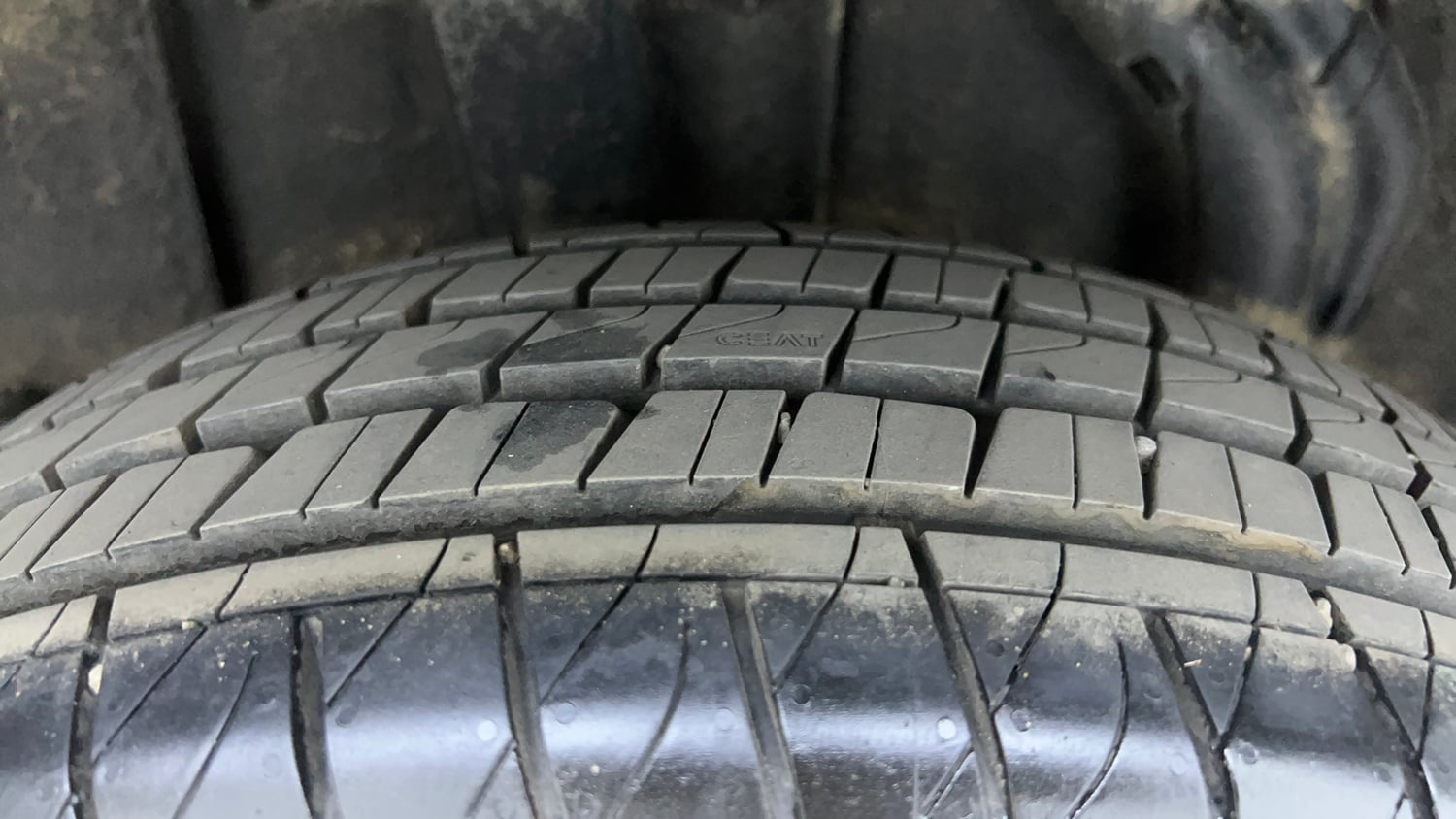 Used 2021 Nissan Magnite XV Turbo Petrol Manual tyres RIGHT REAR TYRE TREAD VIEW