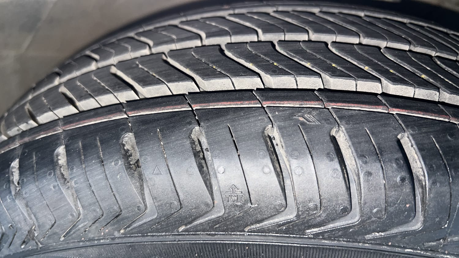 Used 2018 Maruti Suzuki Celerio ZXi Petrol Manual tyres RIGHT FRONT TYRE TREAD VIEW