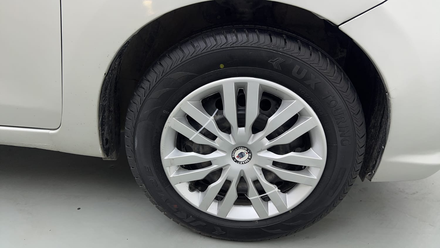 Used 2018 Maruti Suzuki Celerio ZXi Petrol Manual tyres RIGHT FRONT TYRE RIM VIEW
