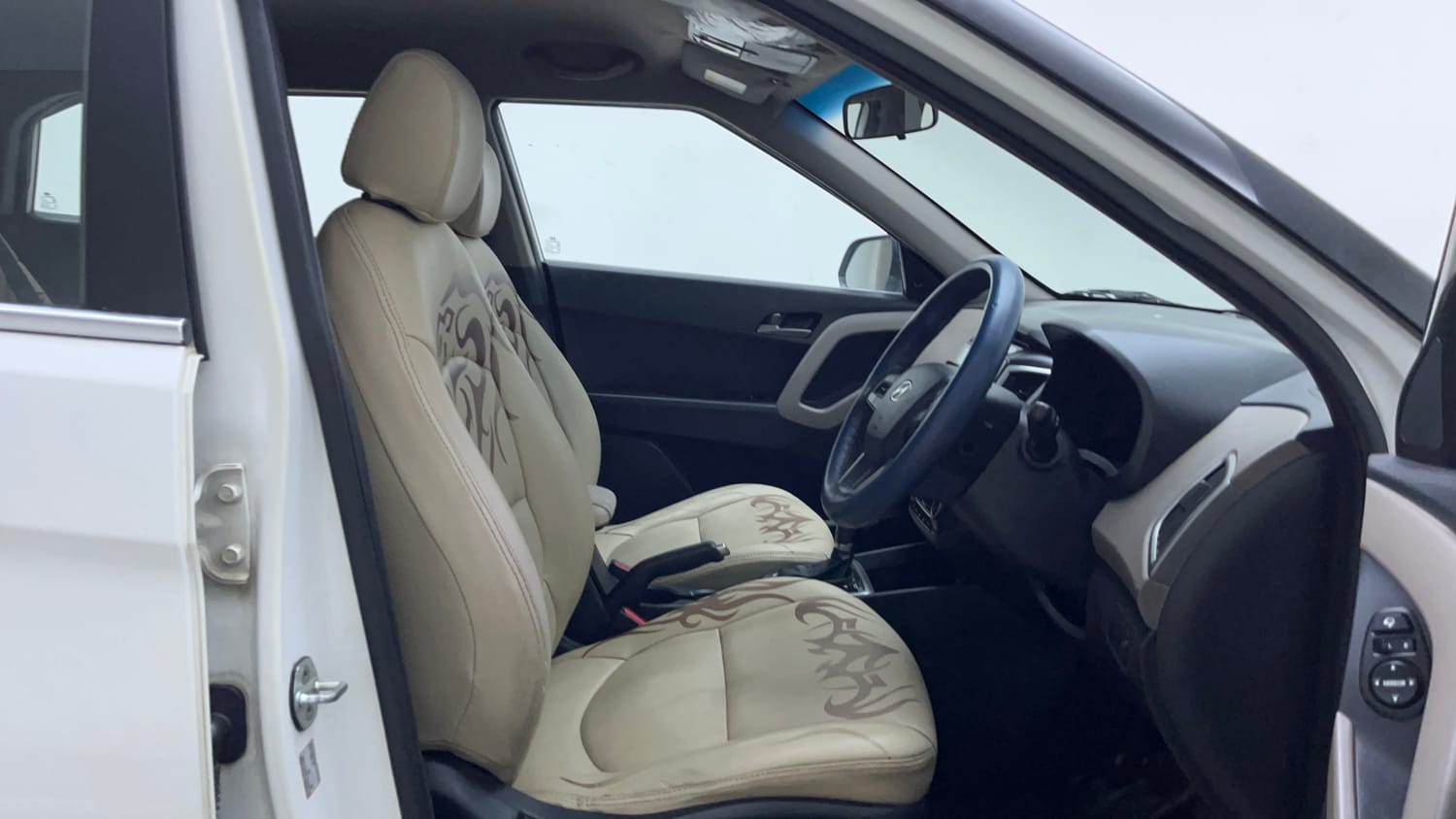 Used 2016 Hyundai Creta 1.6 SX Plus AT Petrol Petrol Automatic interior RIGHT SIDE FRONT DOOR CABIN VIEW