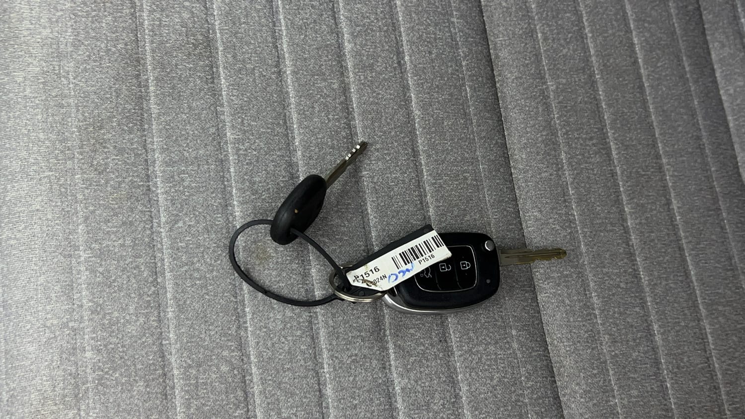Used 2024 Hyundai Grand i10 Nios Sportz 1.2 Kappa VTVT Petrol Manual extra CAR KEY VIEW