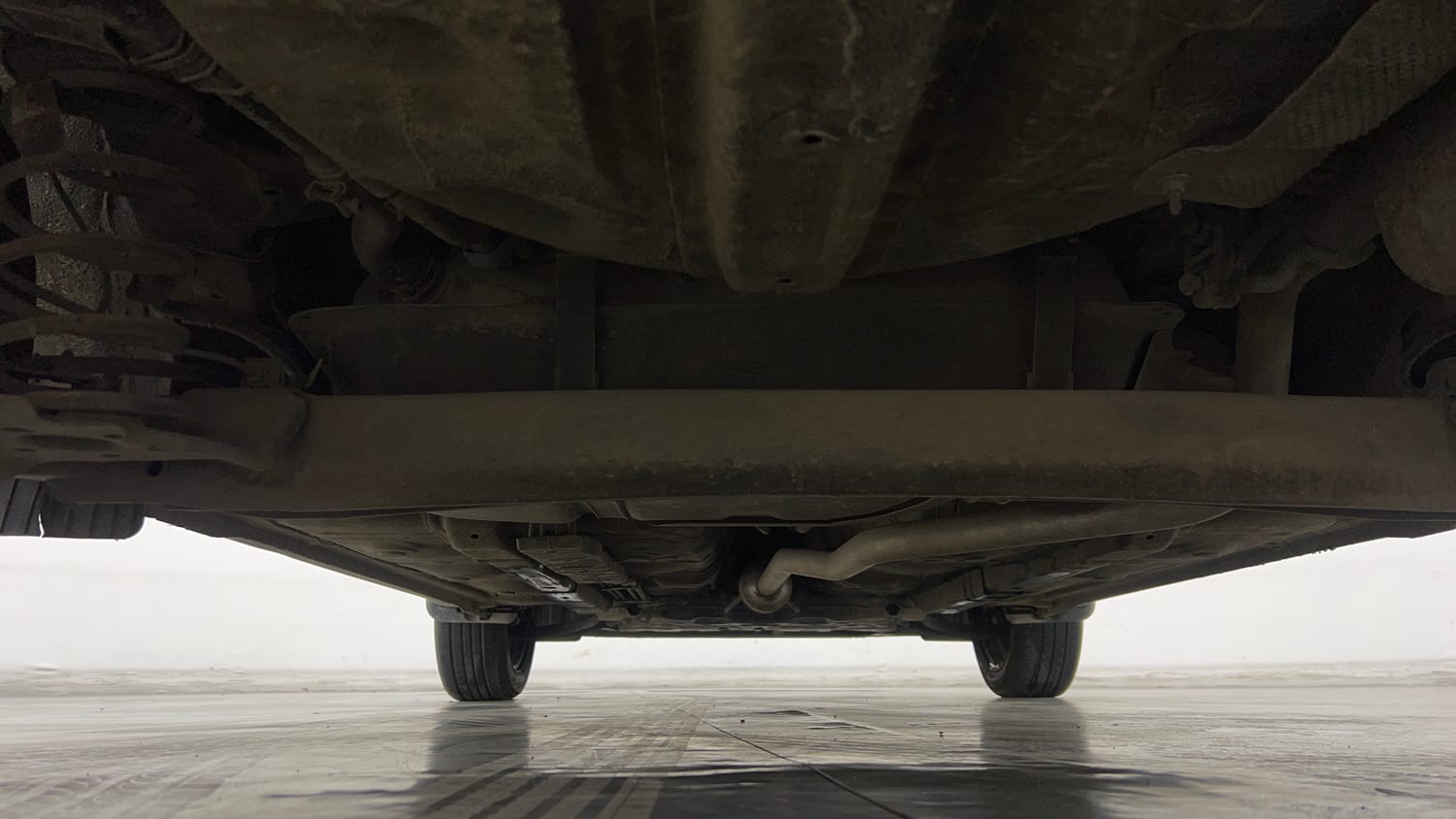 Used 2024 Hyundai Grand i10 Nios Sportz 1.2 Kappa VTVT Petrol Manual extra REAR UNDERBODY VIEW (TAKEN FROM REAR)