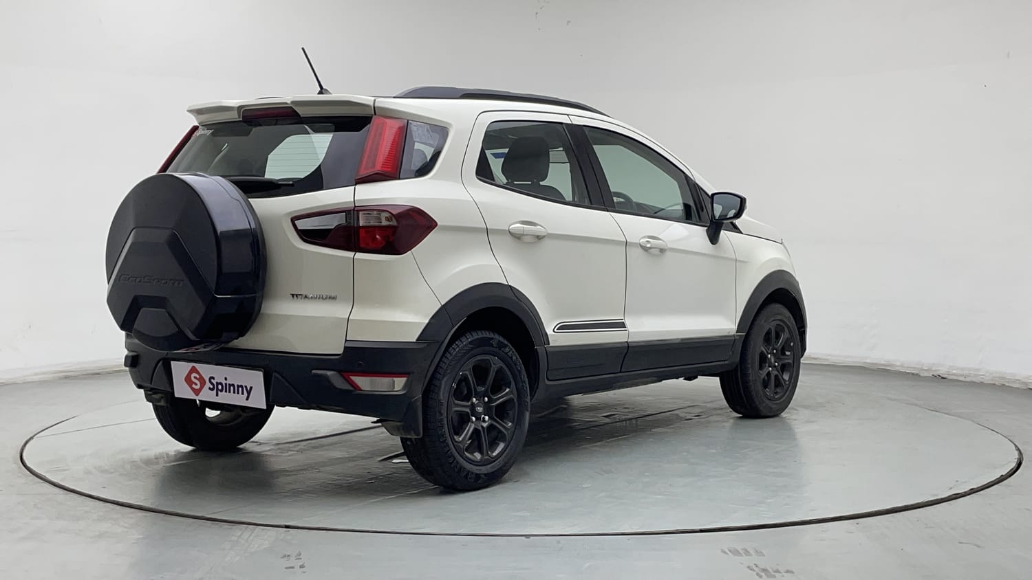 Used 2019 Ford EcoSport Thunder Edition Petrol Petrol Manual exterior RIGHT REAR CORNER VIEW