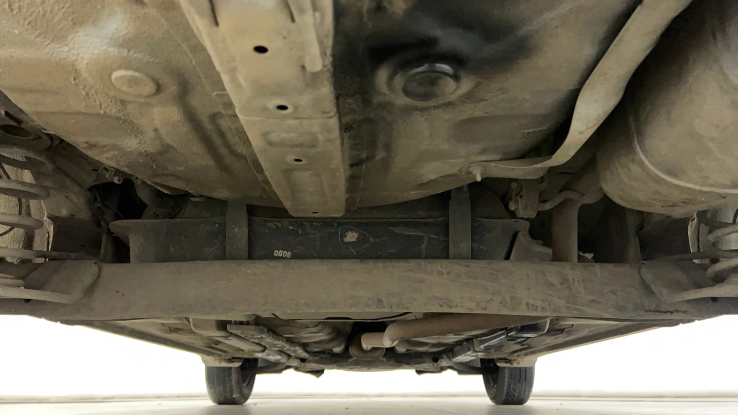 Used 2019 Hyundai Grand i10 Sportz 1.2 Kappa VTVT Petrol Manual extra REAR UNDERBODY VIEW (TAKEN FROM REAR)