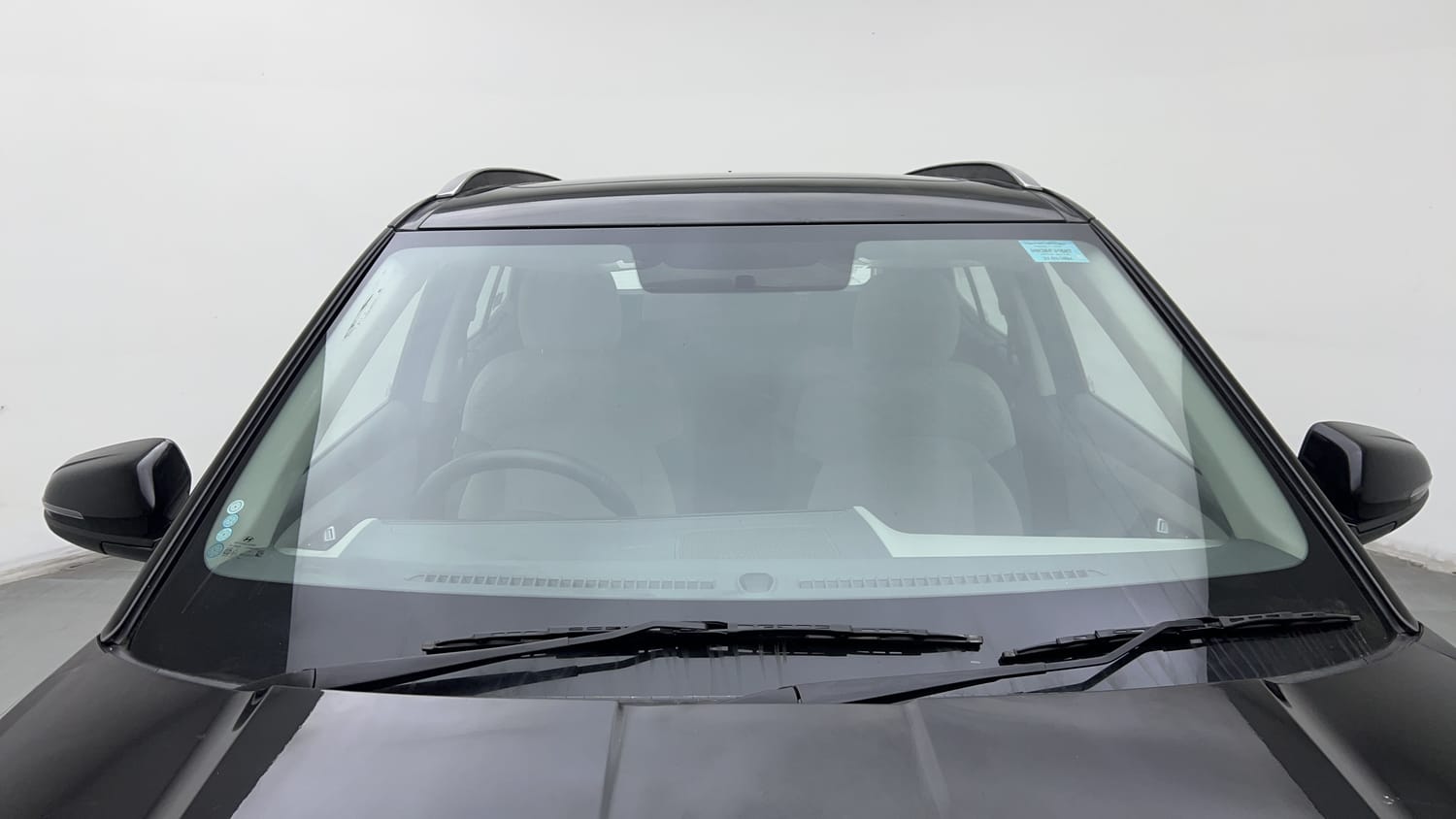 Used 2024 Hyundai Creta 1.5 MPi Petrol MT S(O) Petrol Manual exterior FRONT WINDSHIELD VIEW
