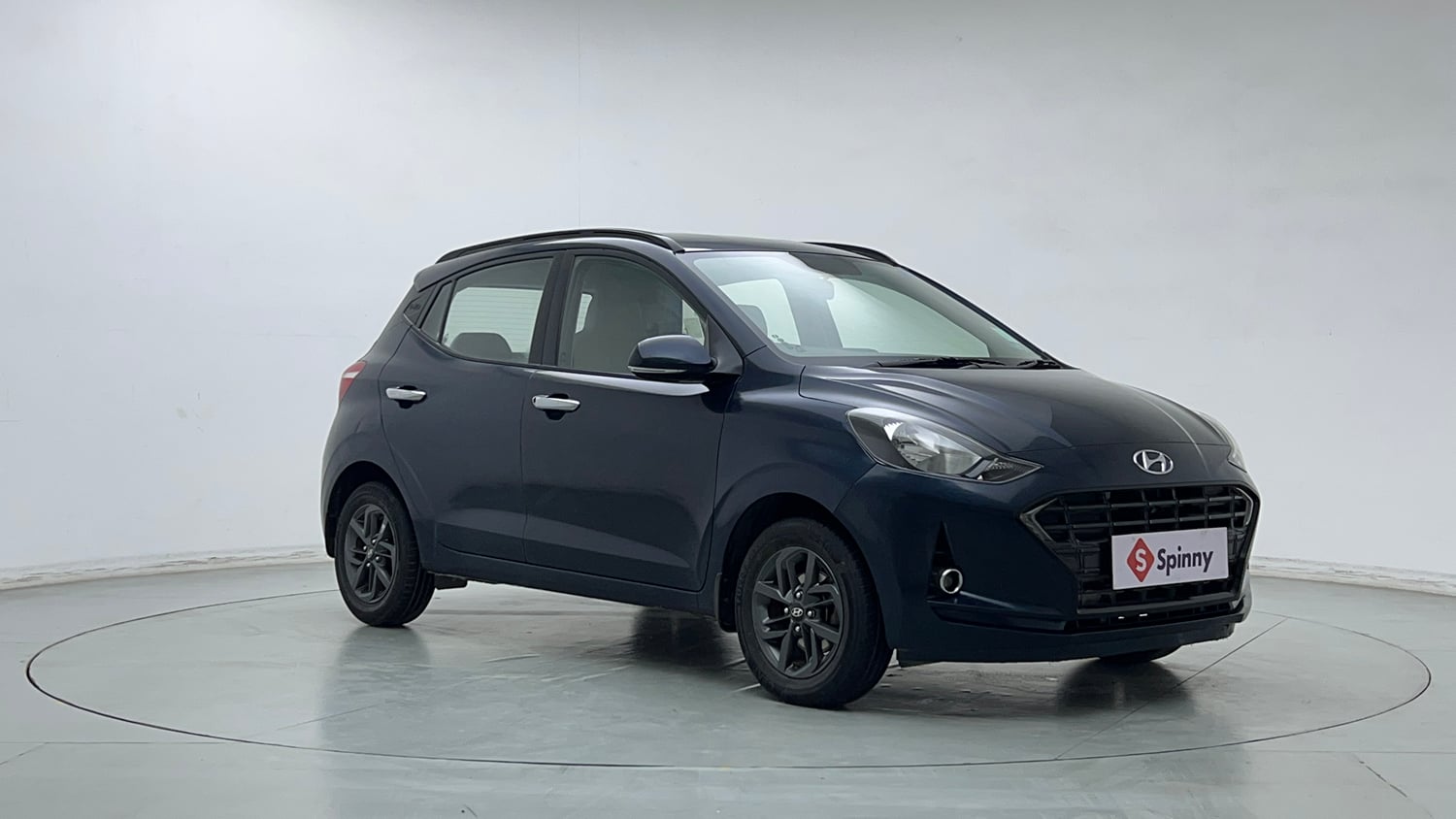 Used 2021 Hyundai Grand i10 Nios Sportz 1.2 Kappa VTVT Petrol Manual exterior RIGHT FRONT CORNER VIEW