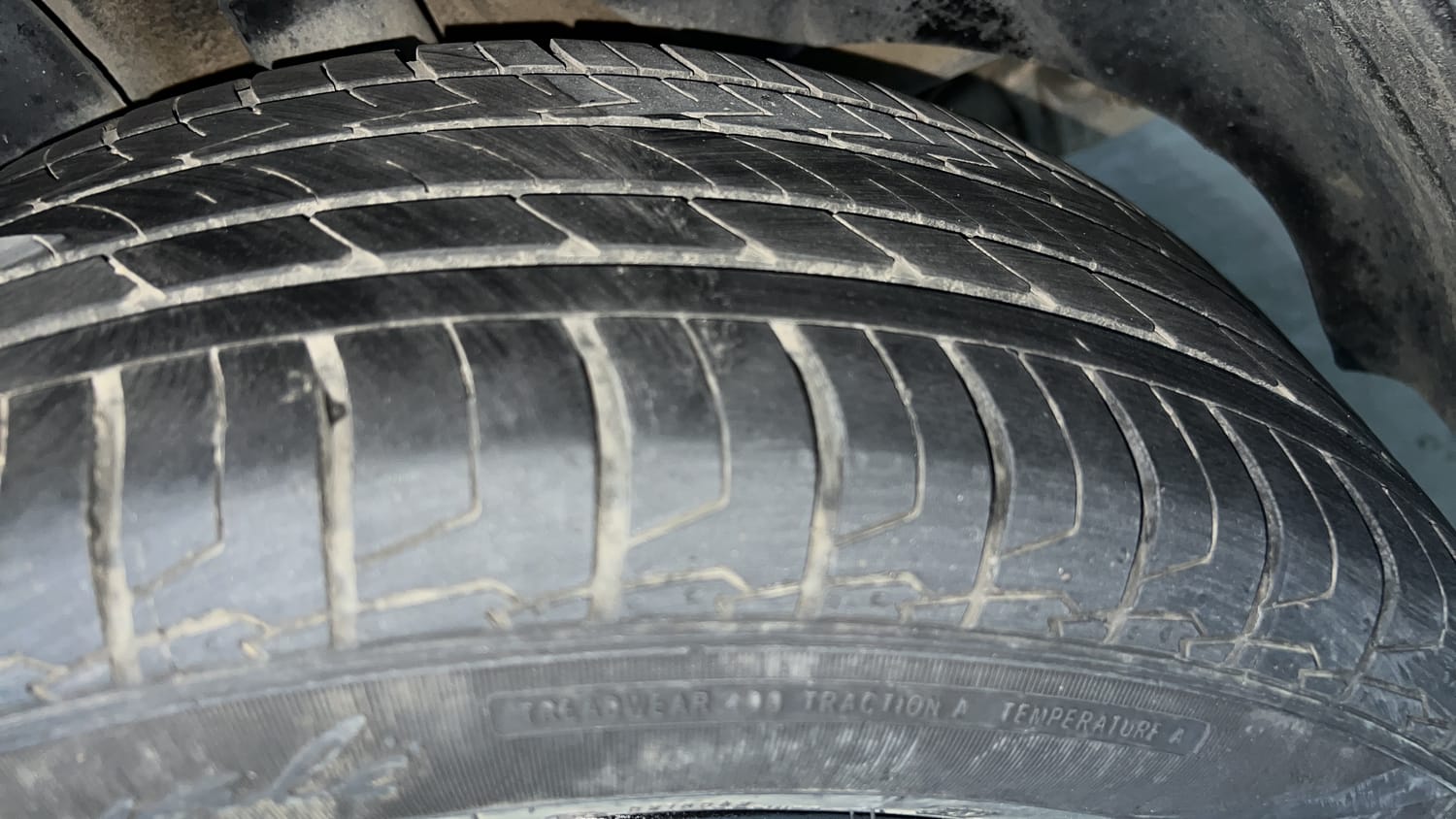 Used 2024 Hyundai Creta 1.5 MPi Petrol MT S(O) Petrol Manual tyres LEFT REAR TYRE TREAD VIEW