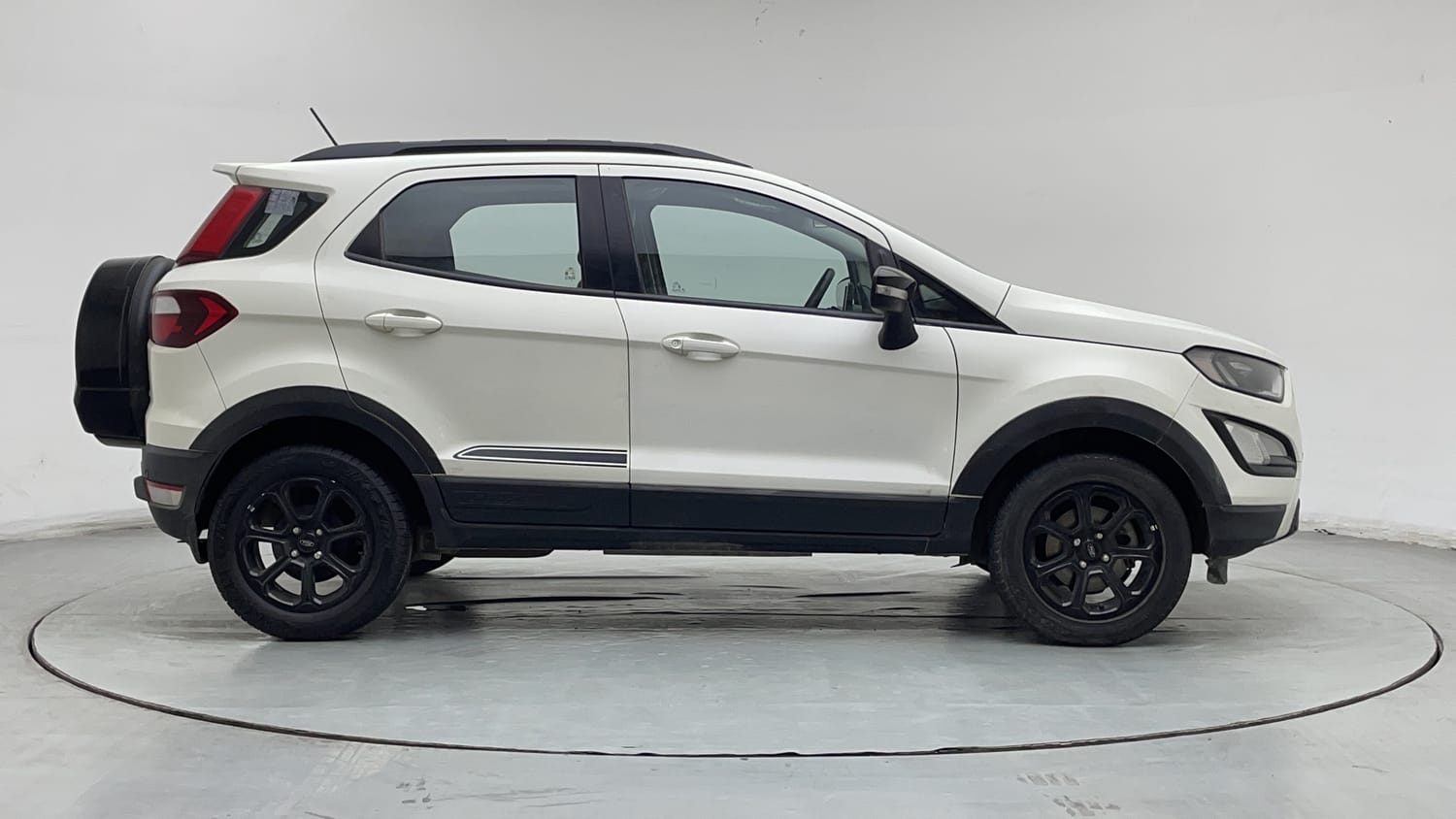 Used 2019 Ford EcoSport Thunder Edition Petrol Petrol Manual exterior RIGHT SIDE VIEW
