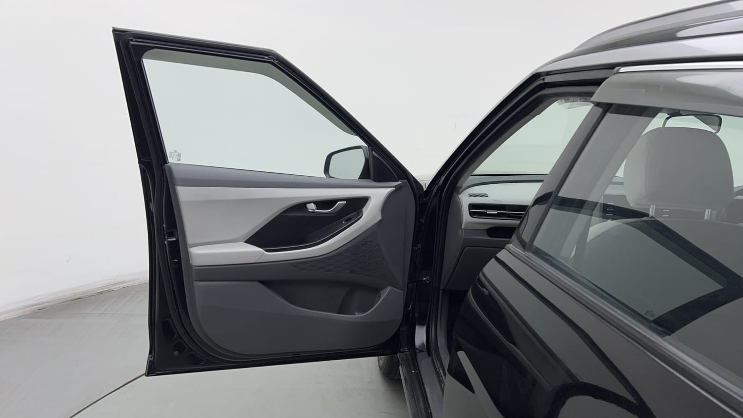 Used 2024 Hyundai Creta 1.5 MPi Petrol MT S(O) Petrol Manual interior LEFT FRONT DOOR OPEN VIEW