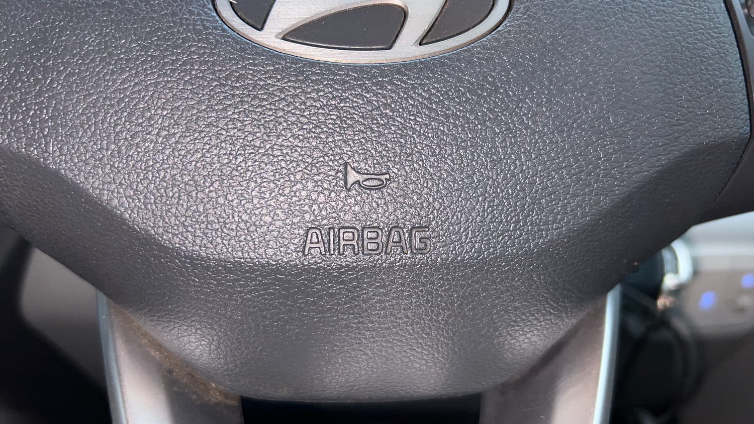 Used 2024 Hyundai Grand i10 Nios Sportz 1.2 Kappa VTVT Petrol Manual top_features Airbags