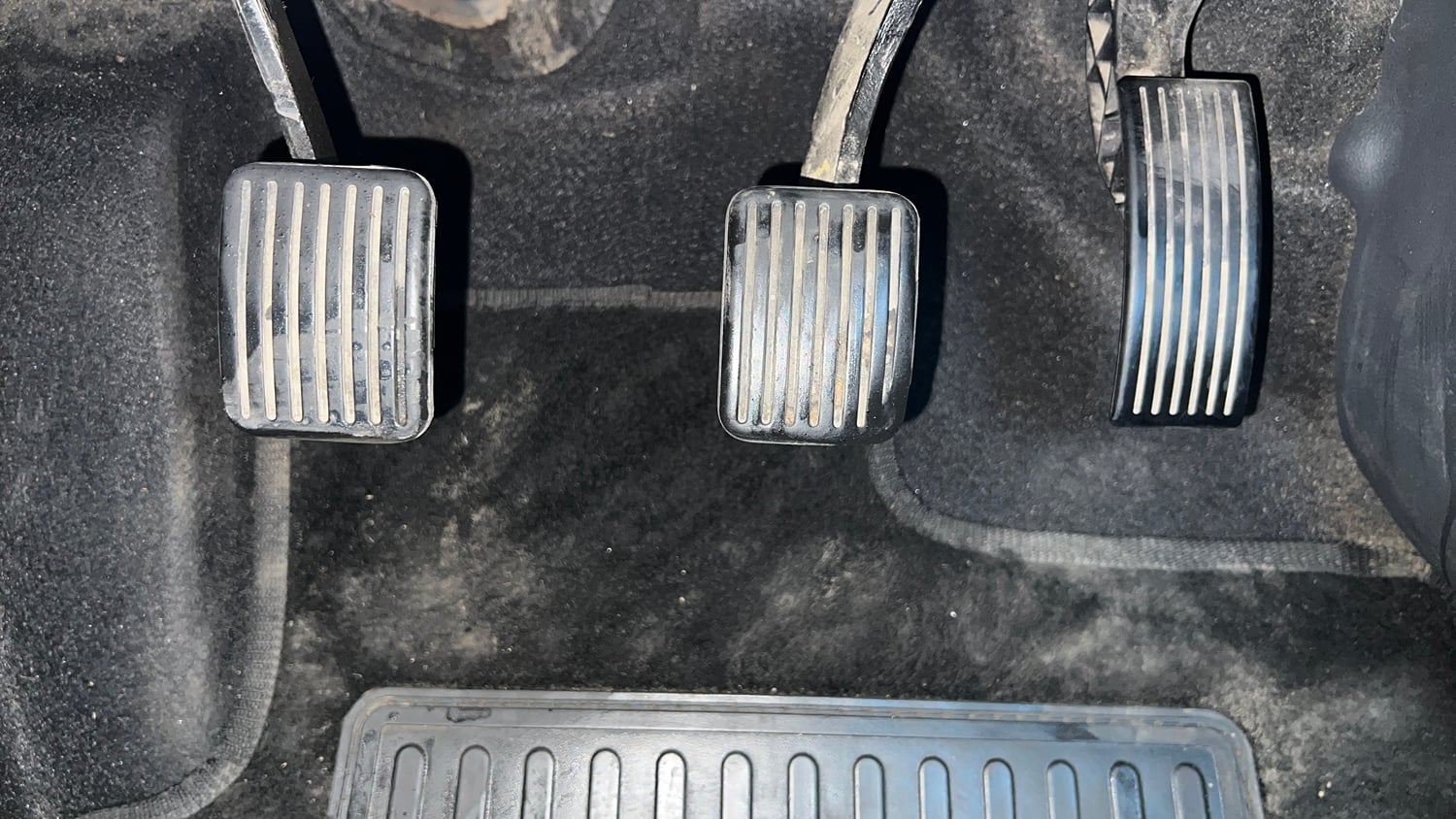 Used 2021 Hyundai Grand i10 Nios Sportz 1.2 Kappa VTVT Petrol Manual interior PEDALS VIEW