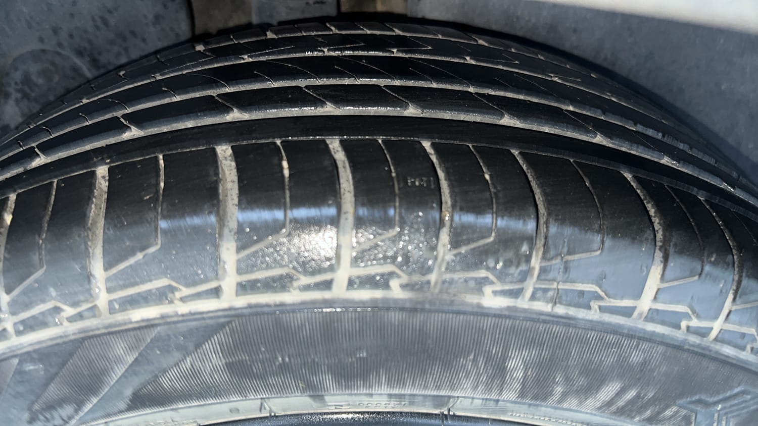 Used 2024 Hyundai Creta 1.5 MPi Petrol MT S(O) Petrol Manual tyres RIGHT REAR TYRE TREAD VIEW