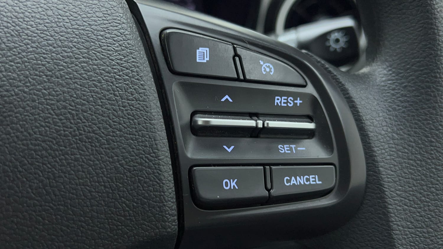 Used 2024 Hyundai Grand i10 Nios Sportz 1.2 Kappa VTVT Petrol Manual top_features Cruise control