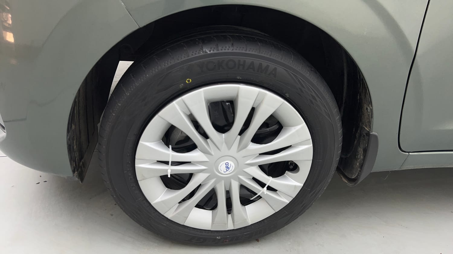 Used 2024 Hyundai Grand i10 Nios Sportz 1.2 Kappa VTVT Petrol Manual tyres LEFT FRONT TYRE RIM VIEW