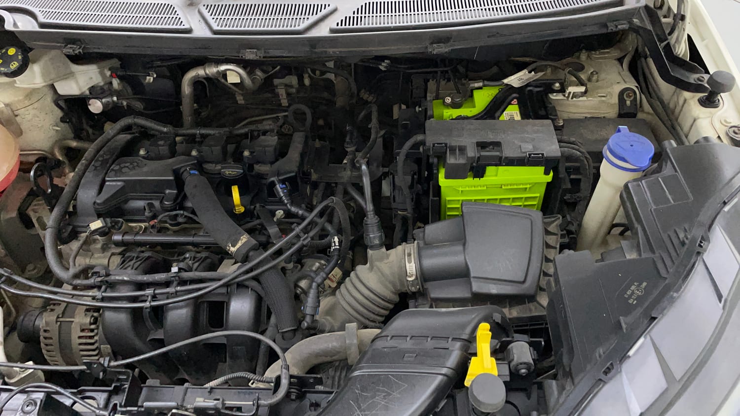 Used 2019 Ford EcoSport Thunder Edition Petrol Petrol Manual engine ENGINE LEFT SIDE VIEW