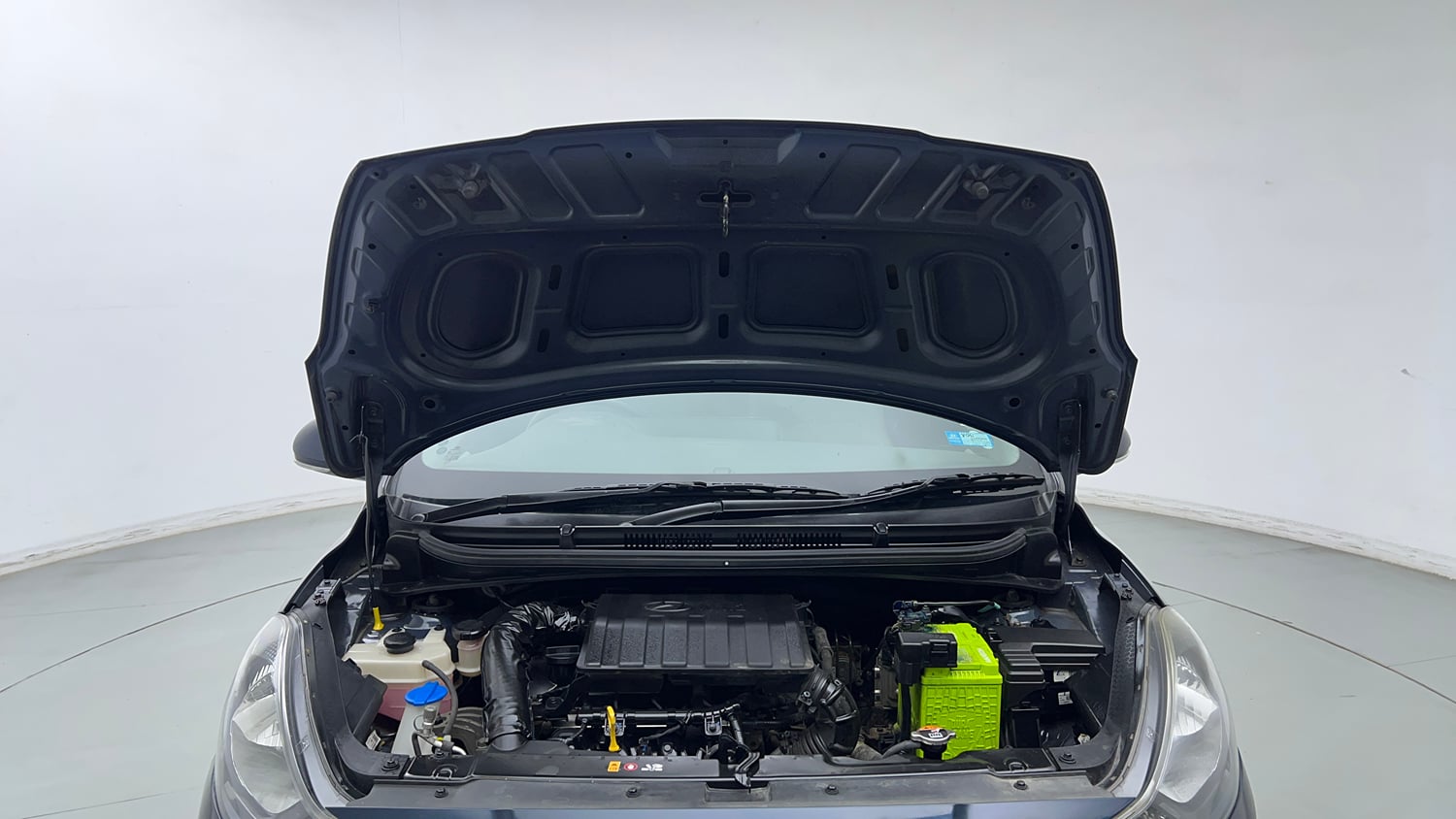 Used 2021 Hyundai Grand i10 Nios Sportz 1.2 Kappa VTVT Petrol Manual engine ENGINE & BONNET OPEN FRONT VIEW