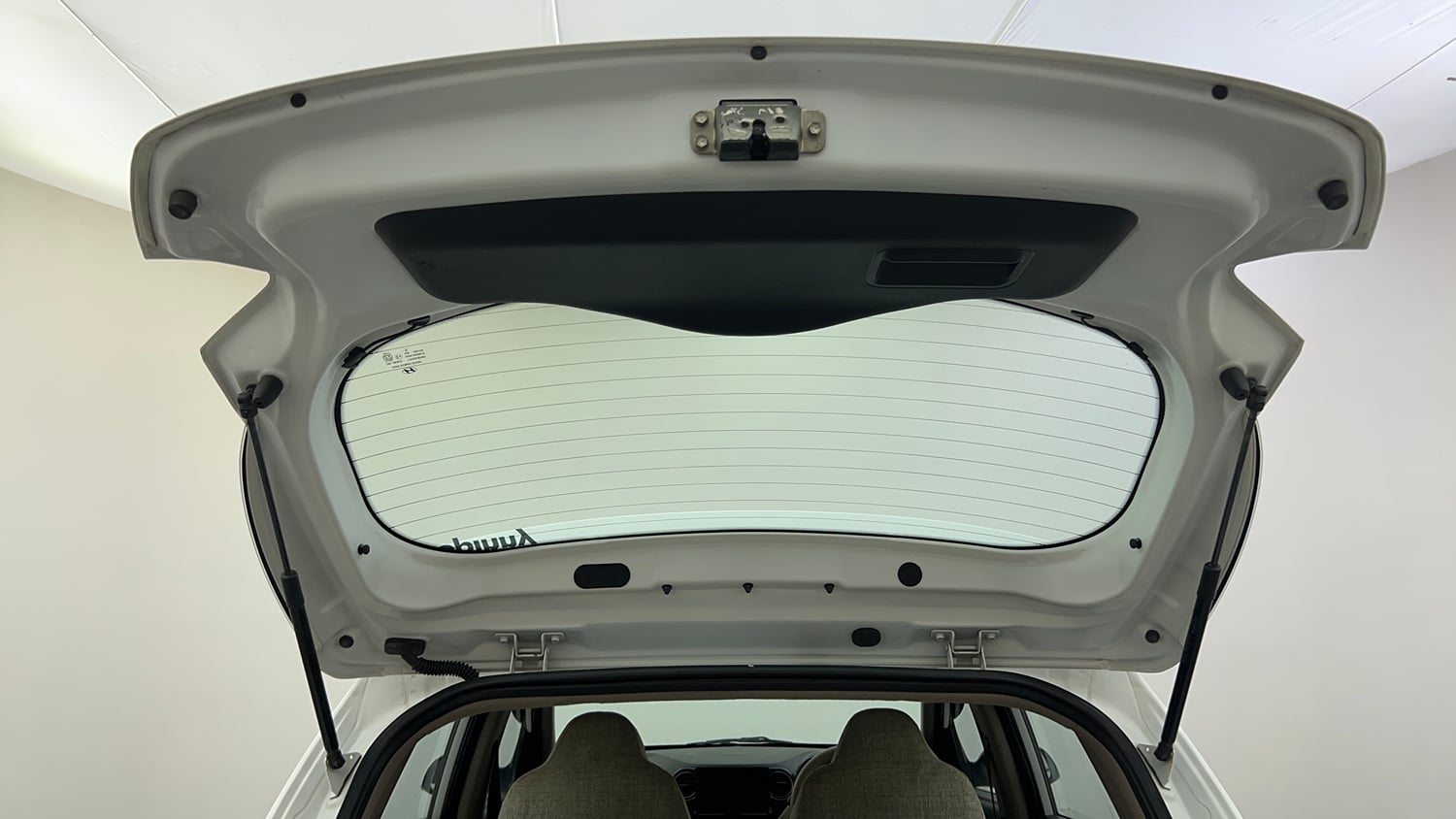 Used 2019 Hyundai Grand i10 Sportz 1.2 Kappa VTVT Petrol Manual interior DICKY DOOR OPEN VIEW