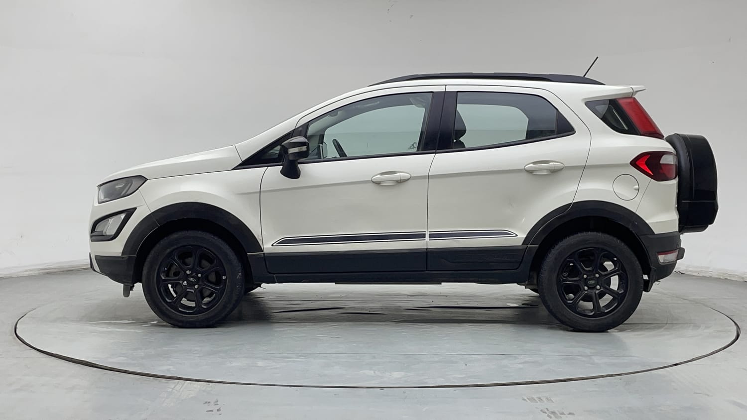 Used 2019 Ford EcoSport Thunder Edition Petrol Petrol Manual exterior LEFT SIDE VIEW