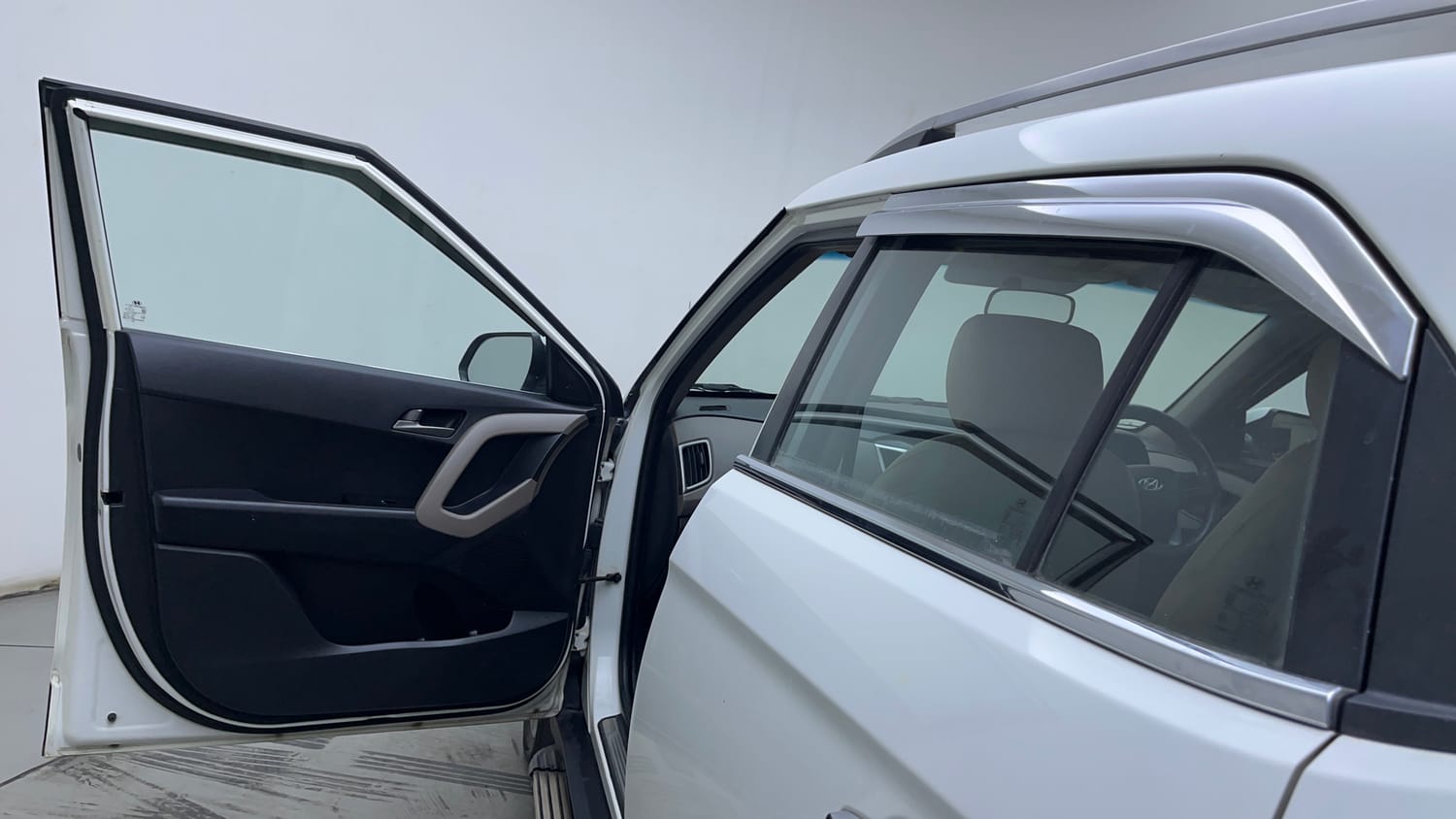 Used 2016 Hyundai Creta 1.6 SX Plus AT Petrol Petrol Automatic interior LEFT FRONT DOOR OPEN VIEW