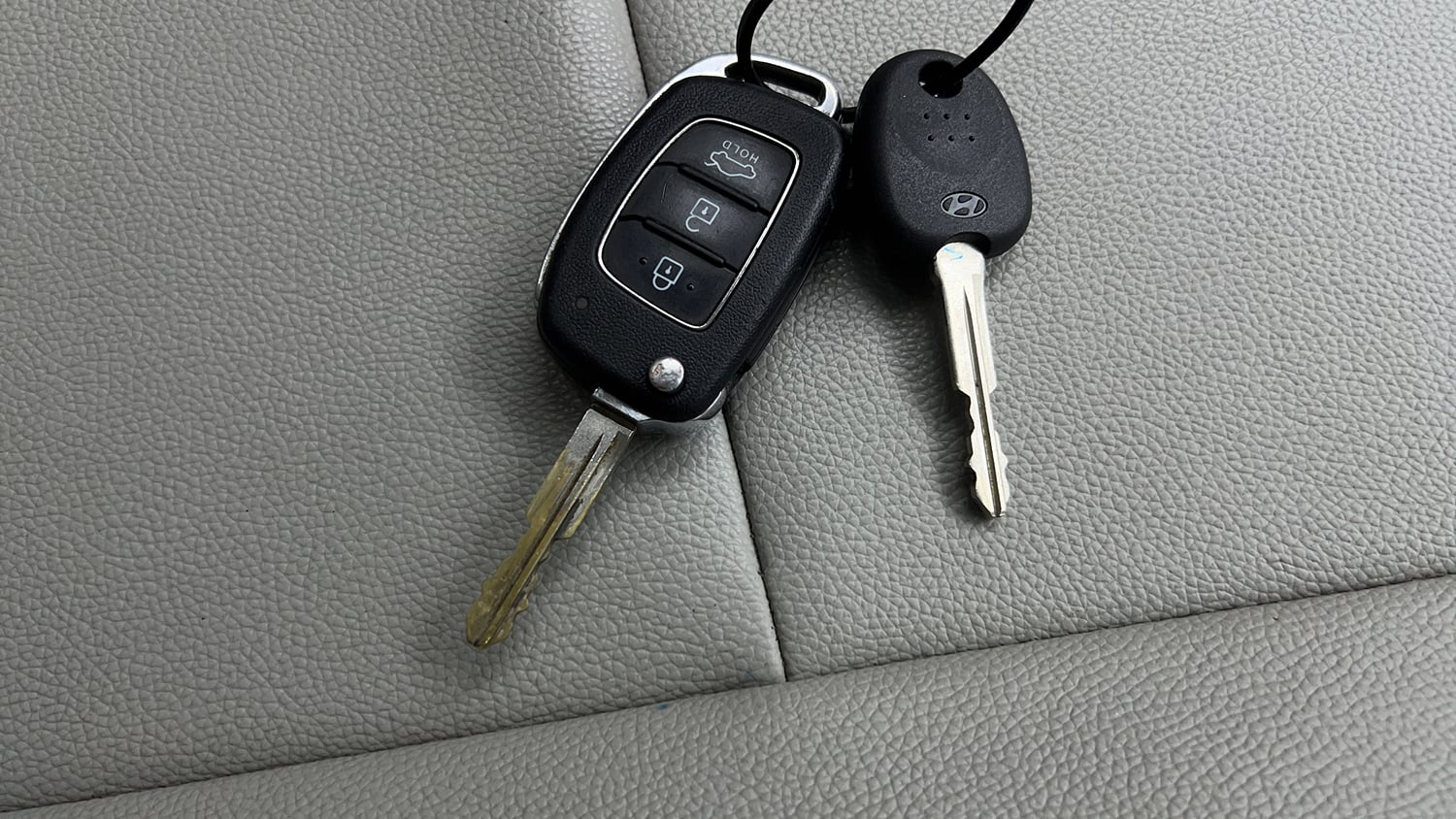 Used 2021 Hyundai Grand i10 Nios Sportz 1.2 Kappa VTVT Petrol Manual extra CAR KEY VIEW