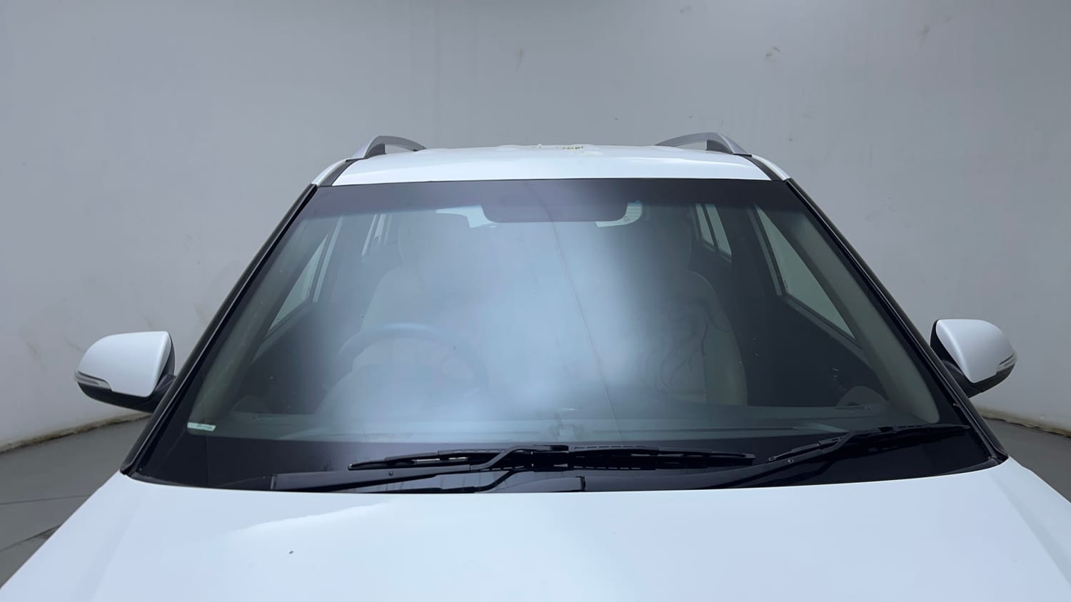 Used 2016 Hyundai Creta 1.6 SX Plus AT Petrol Petrol Automatic exterior FRONT WINDSHIELD VIEW