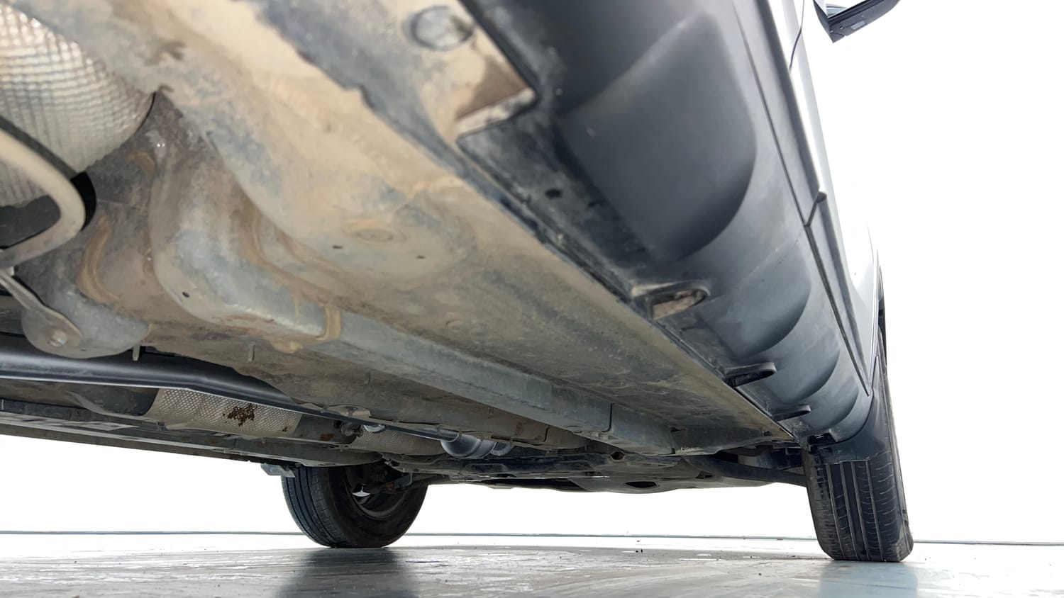 Used 2023 Hyundai Venue SX 1.2 Petrol Petrol Manual extra REAR RIGHT UNDERBODY VIEW