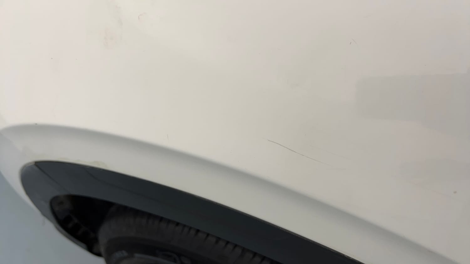 Used 2023 Hyundai Venue SX (O) 1.0 Turbo DCT Petrol Automatic dents MINOR SCRATCH