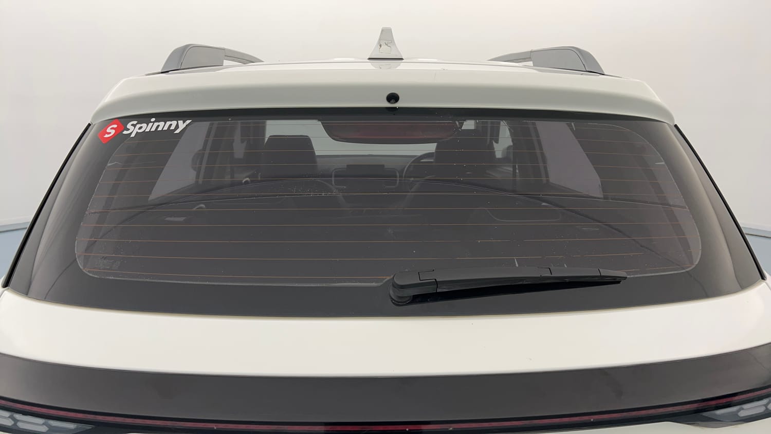 Used 2023 Hyundai Venue SX (O) 1.0 Turbo DCT Petrol Automatic exterior BACK WINDSHIELD VIEW