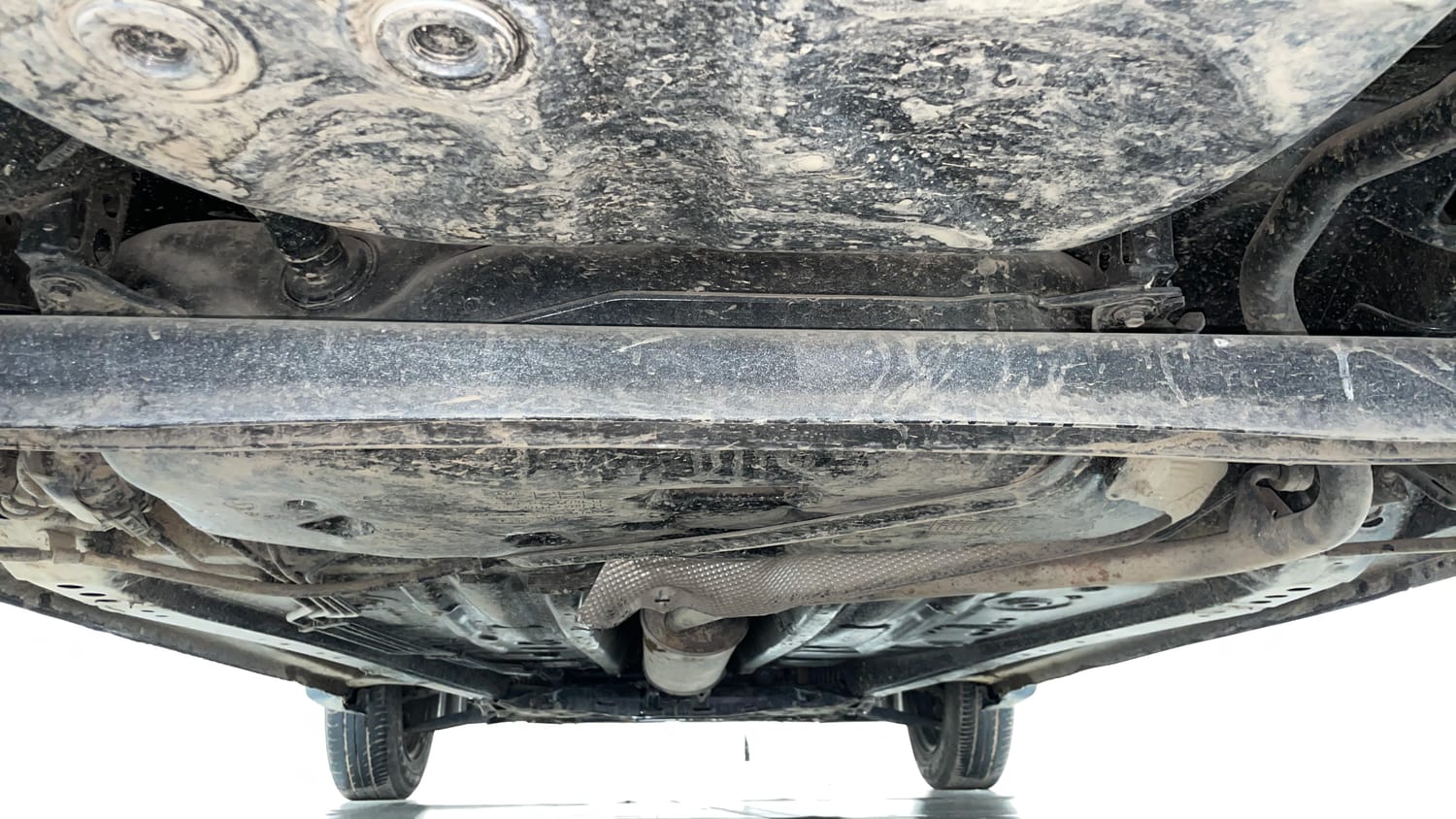 Used 2021 Maruti Suzuki Wagon R 1.0 VXi (O) 1.0 AMT Petrol Automatic extra REAR UNDERBODY VIEW (TAKEN FROM REAR)