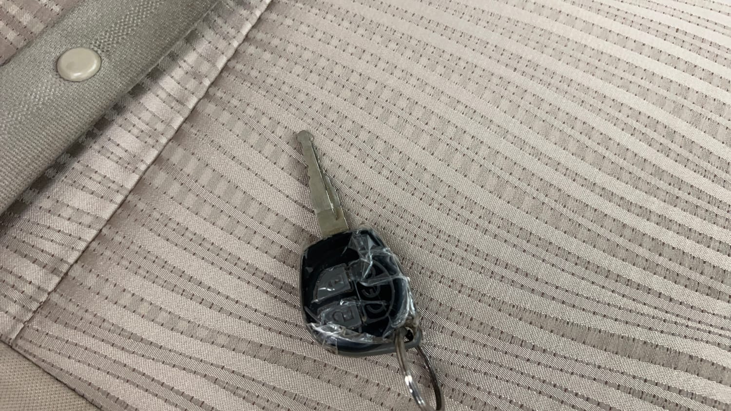 Used 2019 Maruti Suzuki Dzire VXi Petrol Manual extra CAR KEY VIEW